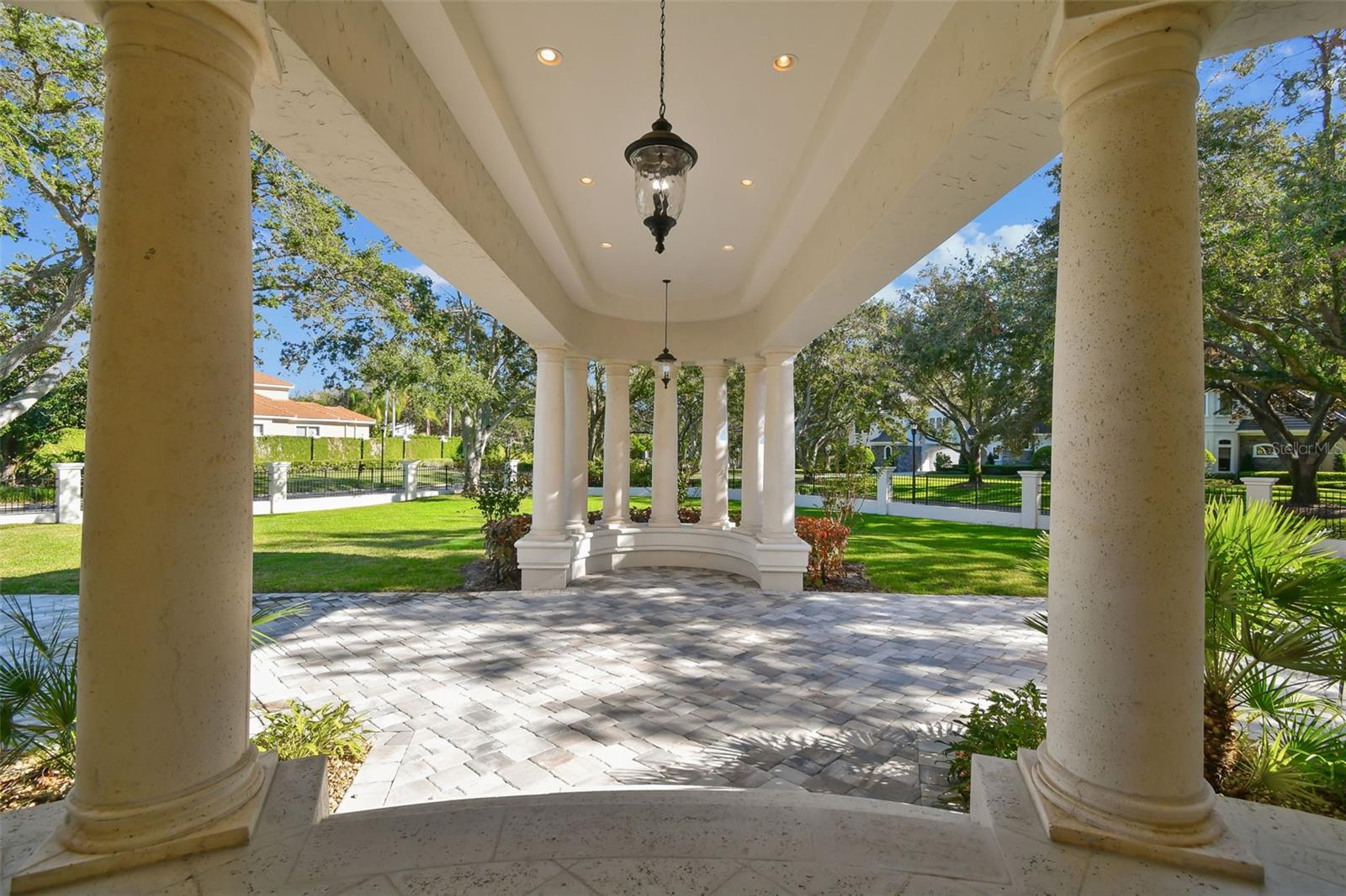 602 GUISANDO DE AVILA, TAMPA, FL, 33613