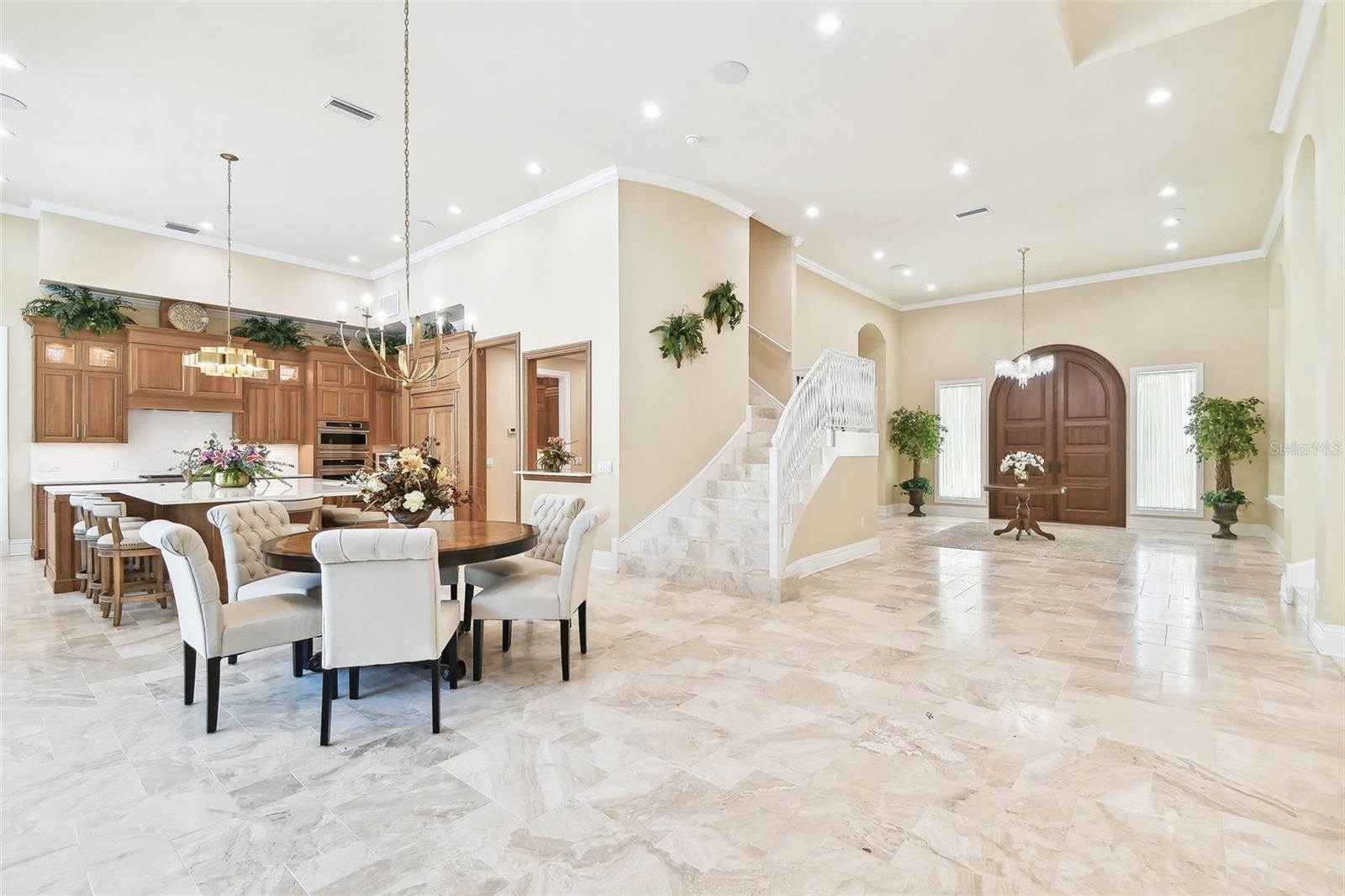 602 GUISANDO DE AVILA, TAMPA, FL, 33613