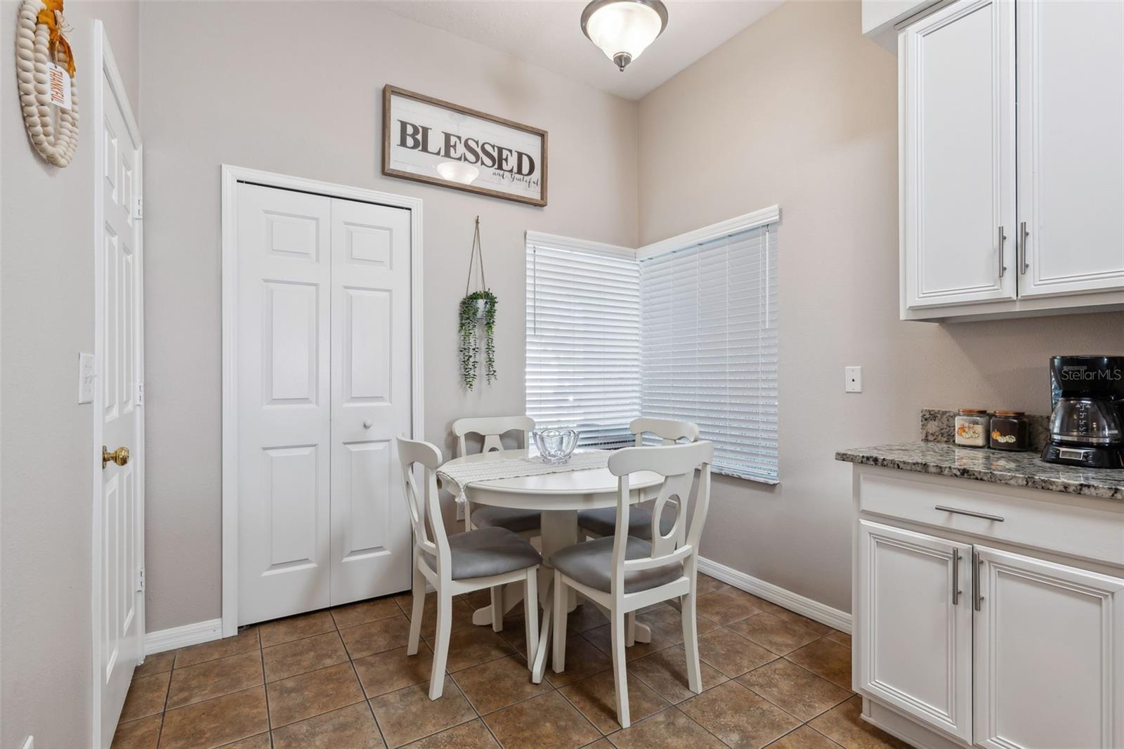 2246 ROANOKE SPRINGS DR, RUSKIN, FL, 33570