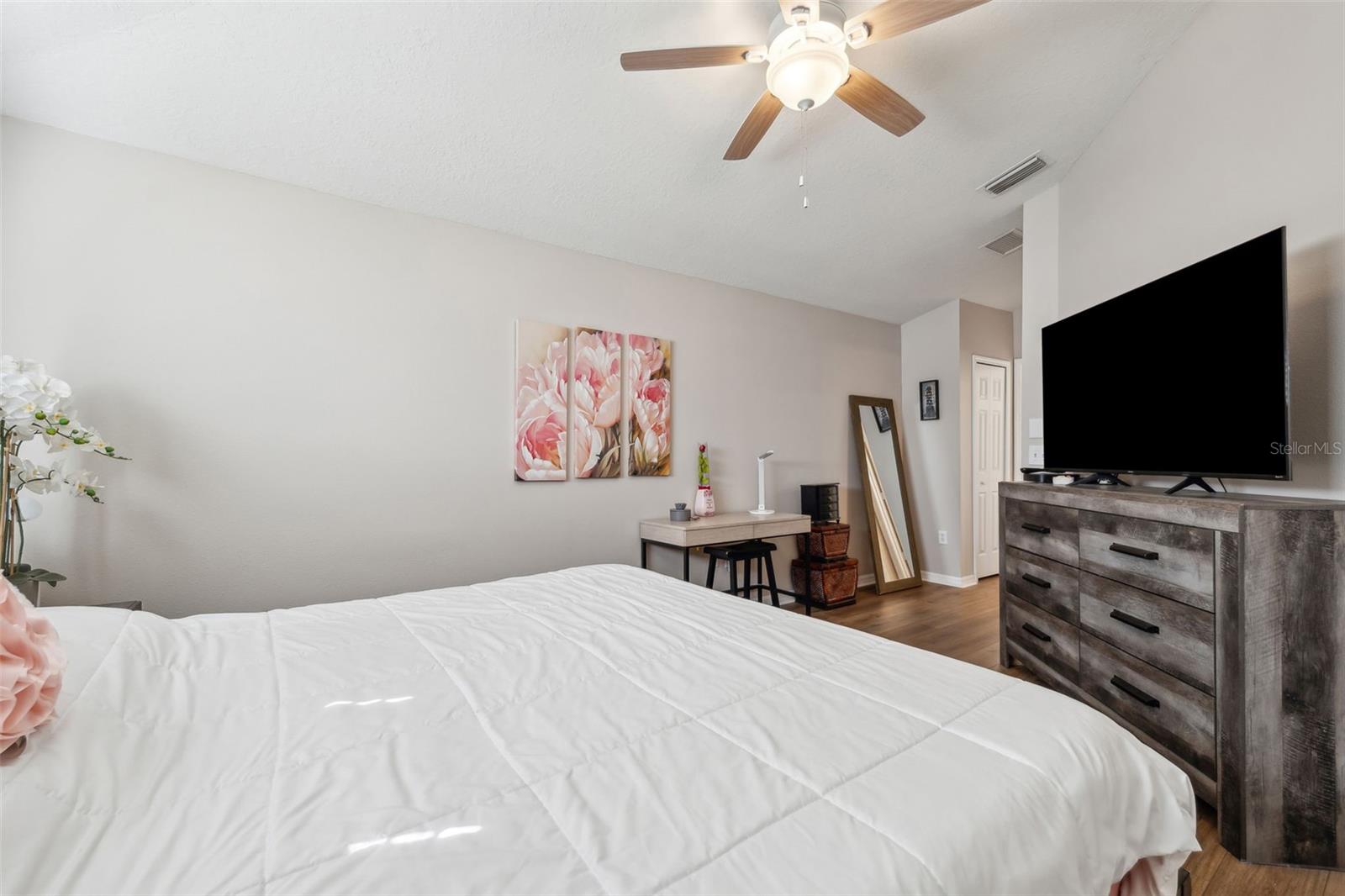 2246 ROANOKE SPRINGS DR, RUSKIN, FL, 33570