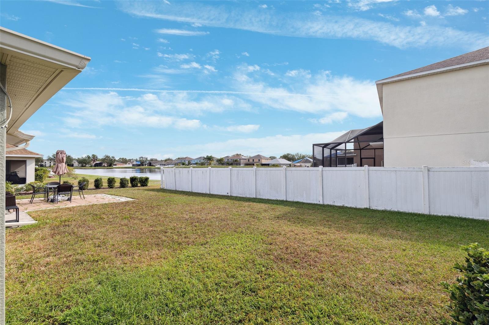 2246 ROANOKE SPRINGS DR, RUSKIN, FL, 33570