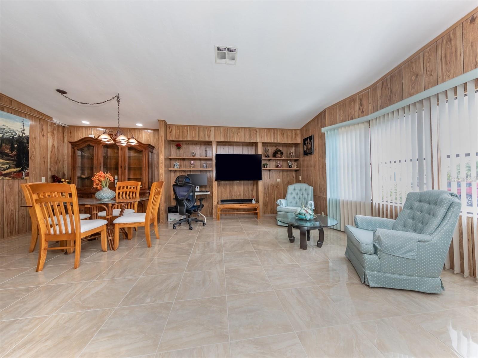 628 LA JOLLA CIR, NORTH PORT, FL, 34287