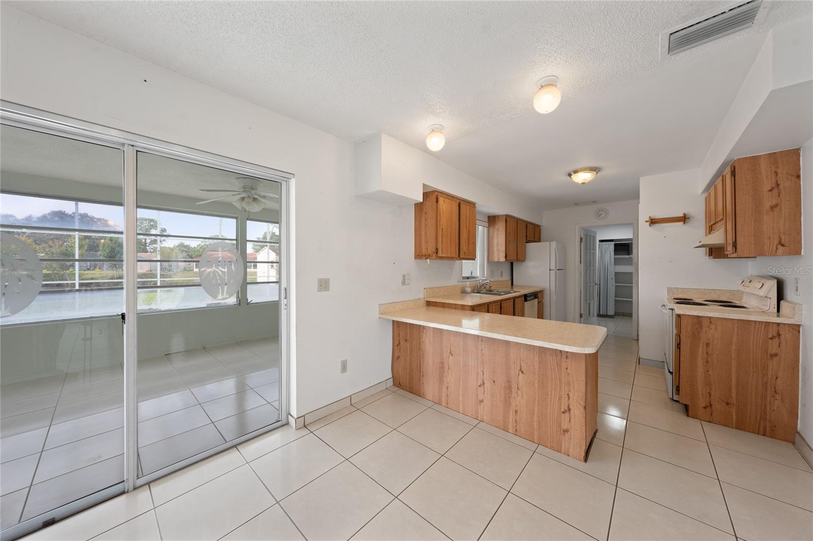 357 LARIAT LN, KISSIMMEE, FL, 34743