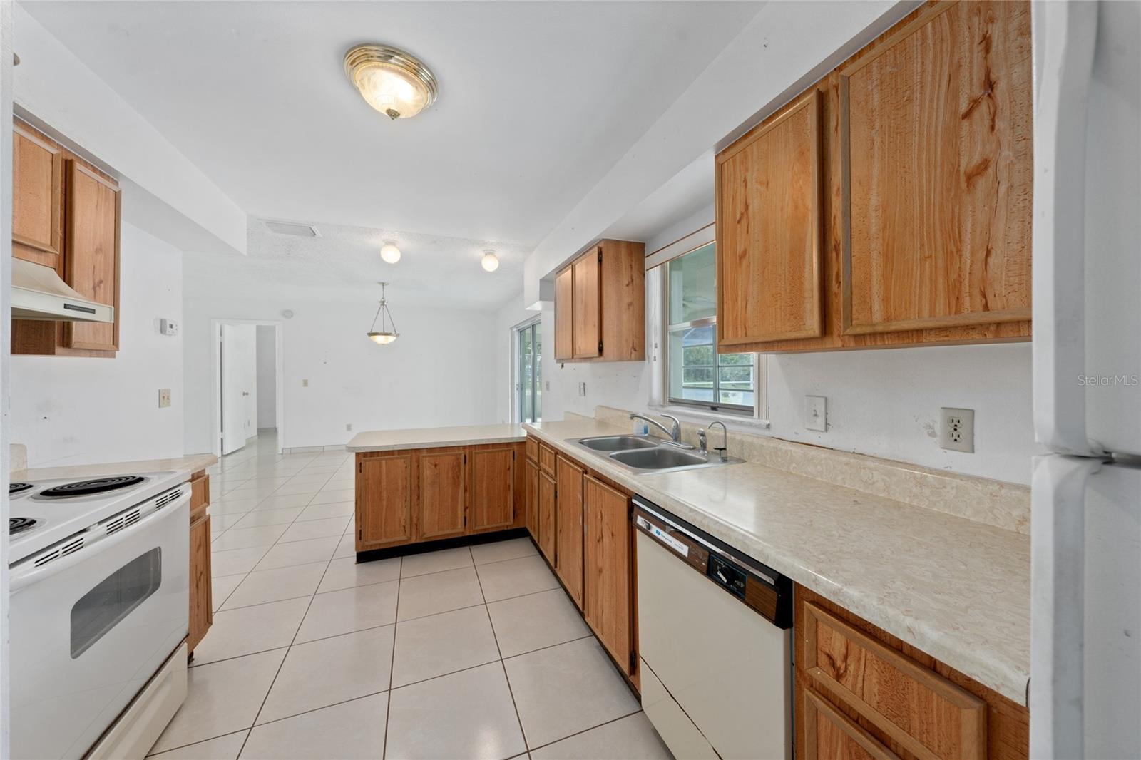 357 LARIAT LN, KISSIMMEE, FL, 34743