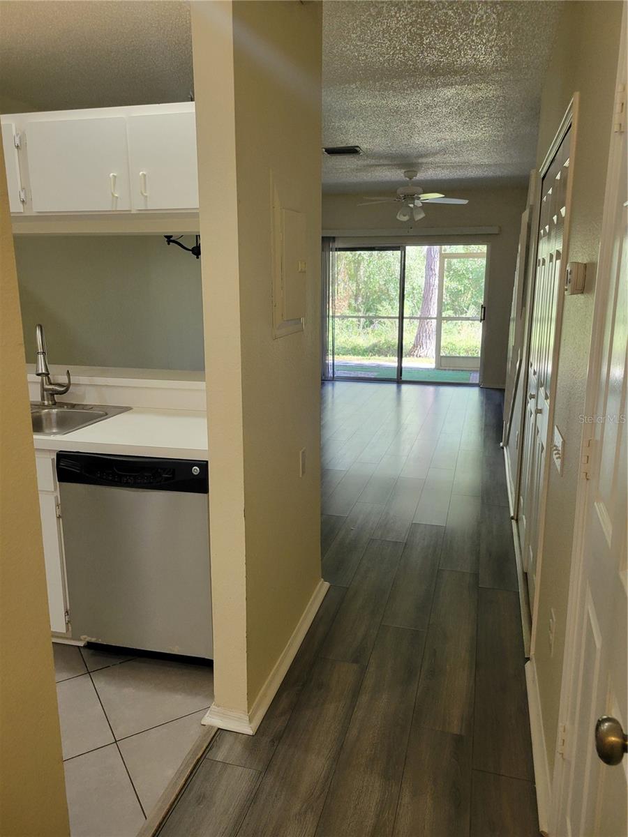8661 HUNTERS KEY, TAMPA, FL, 33647