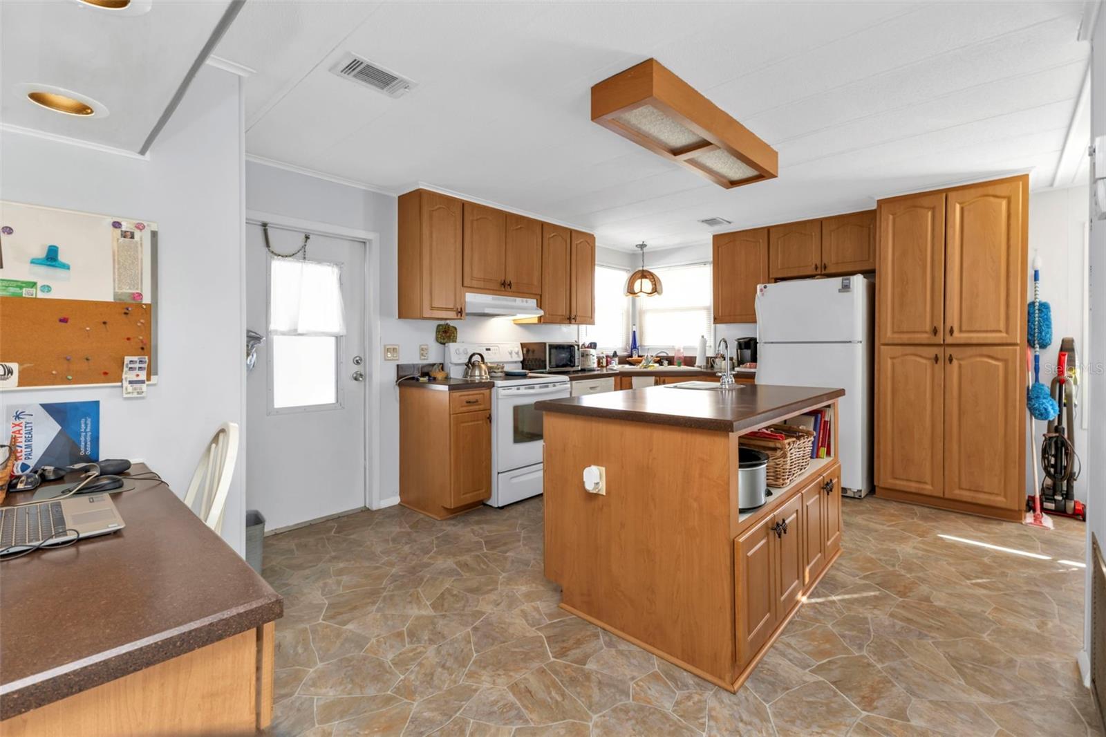 231 TASMANIA LN, ENGLEWOOD, FL, 34223