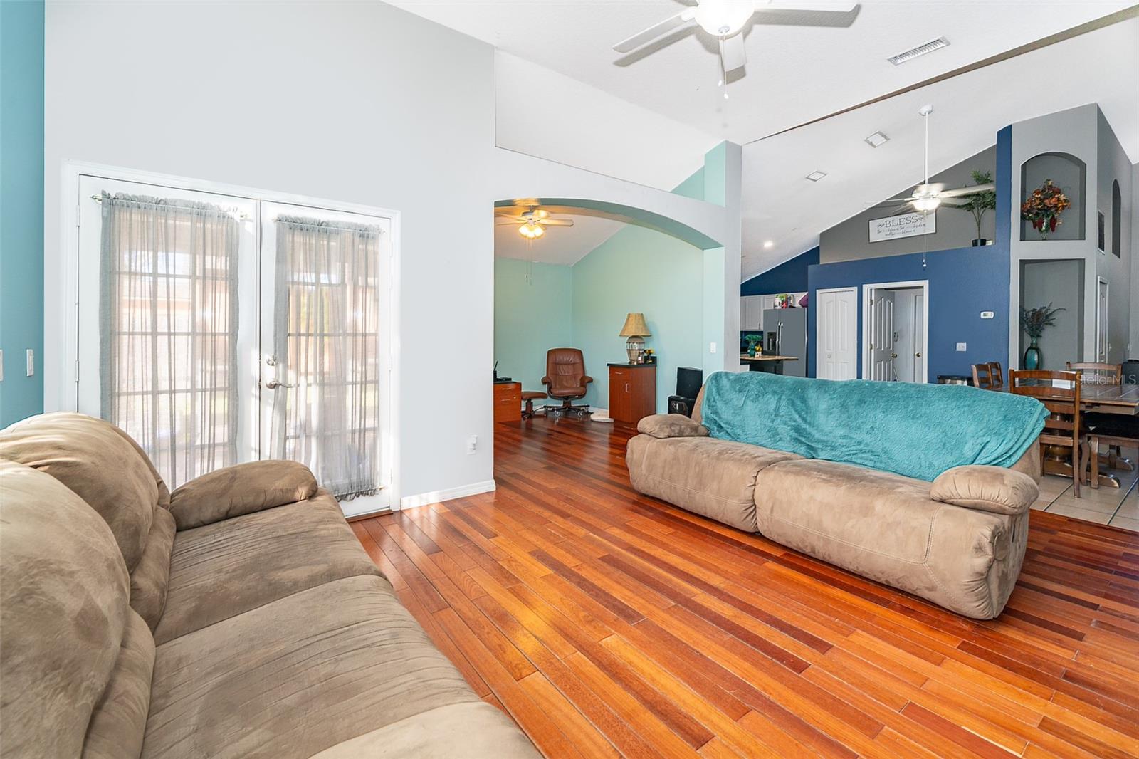 709 LAKE EMERALD AVE, ORANGE CITY, FL, 32763