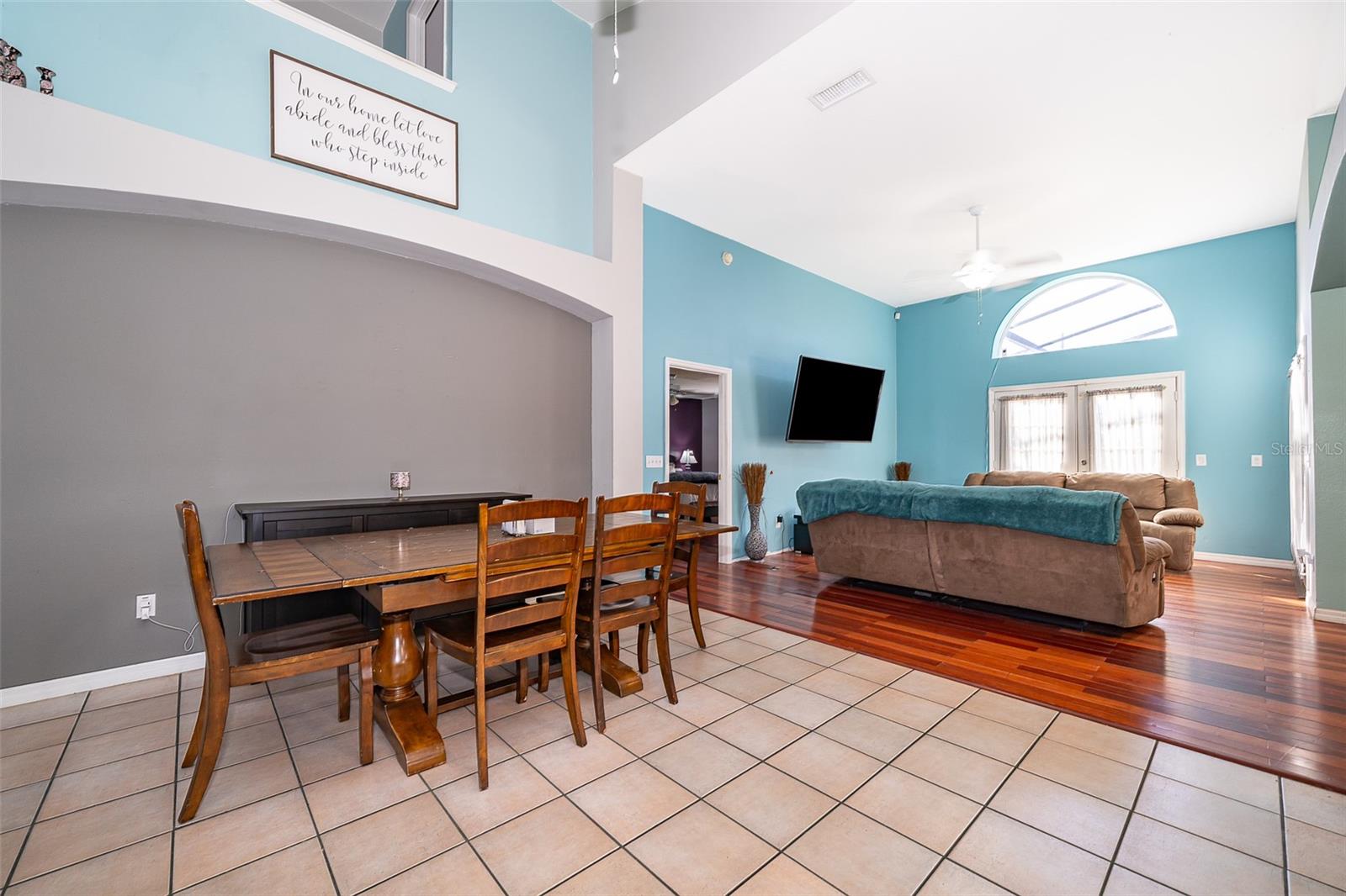 709 LAKE EMERALD AVE, ORANGE CITY, FL, 32763