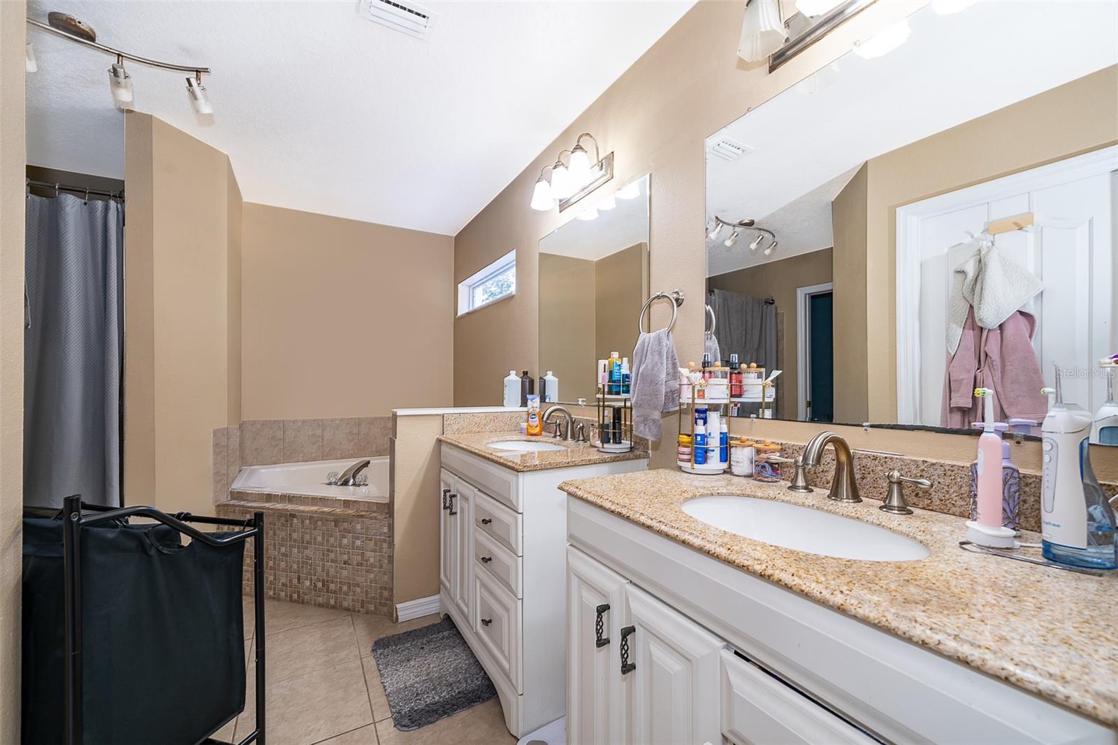 709 LAKE EMERALD AVE, ORANGE CITY, FL, 32763