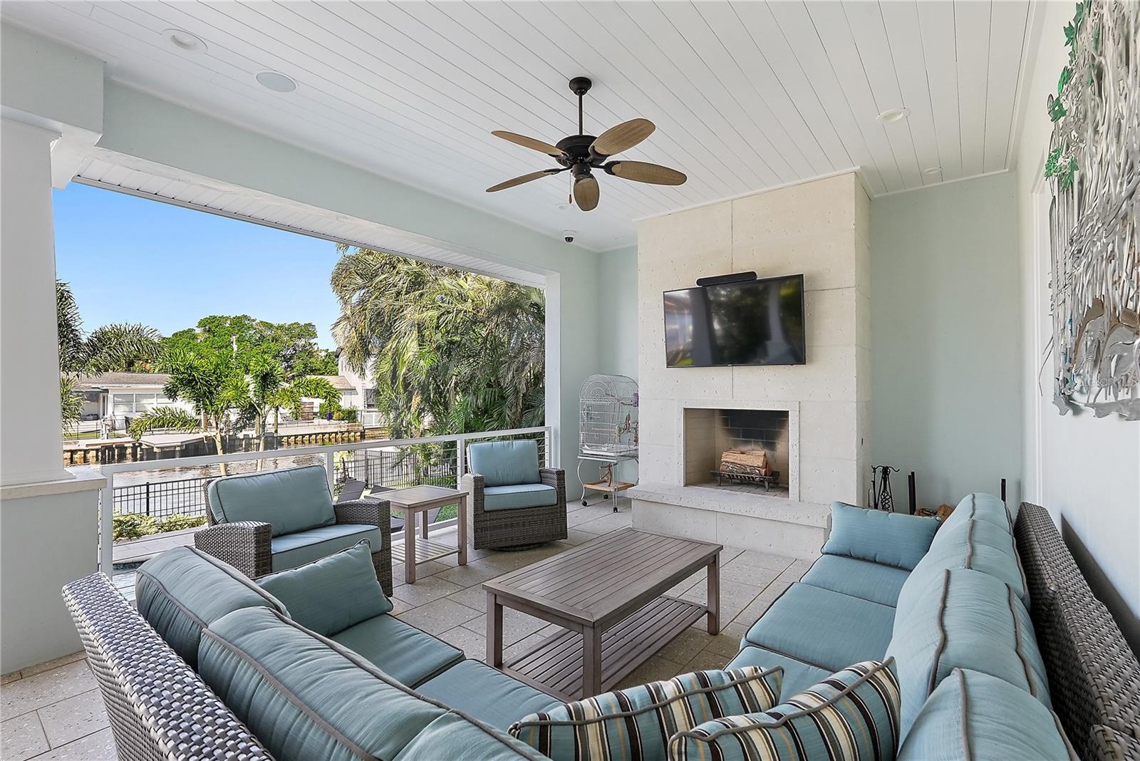 3942 14TH ST NE, ST PETERSBURG, FL, 33703