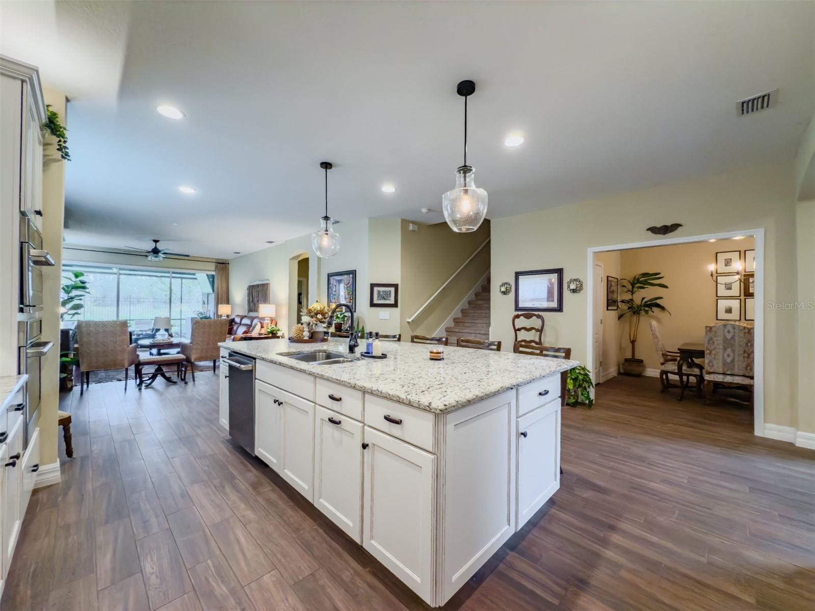 248 VILLA LUNA LN, LUTZ, FL, 33549
