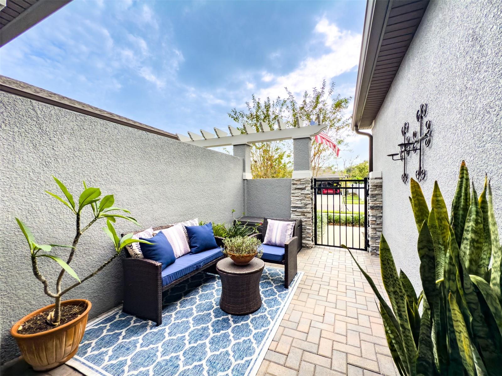 248 VILLA LUNA LN, LUTZ, FL, 33549