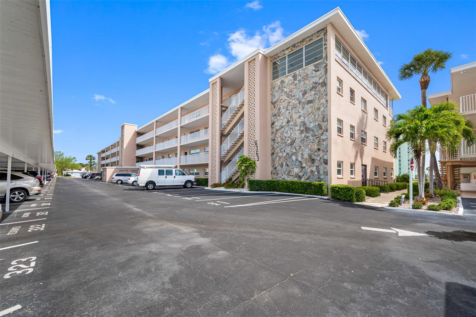 6363 GULF WINDS DR #437, ST PETE BEACH, FL, 33706