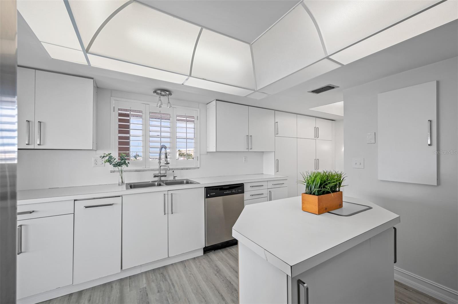 6363 GULF WINDS DR #437, ST PETE BEACH, FL, 33706