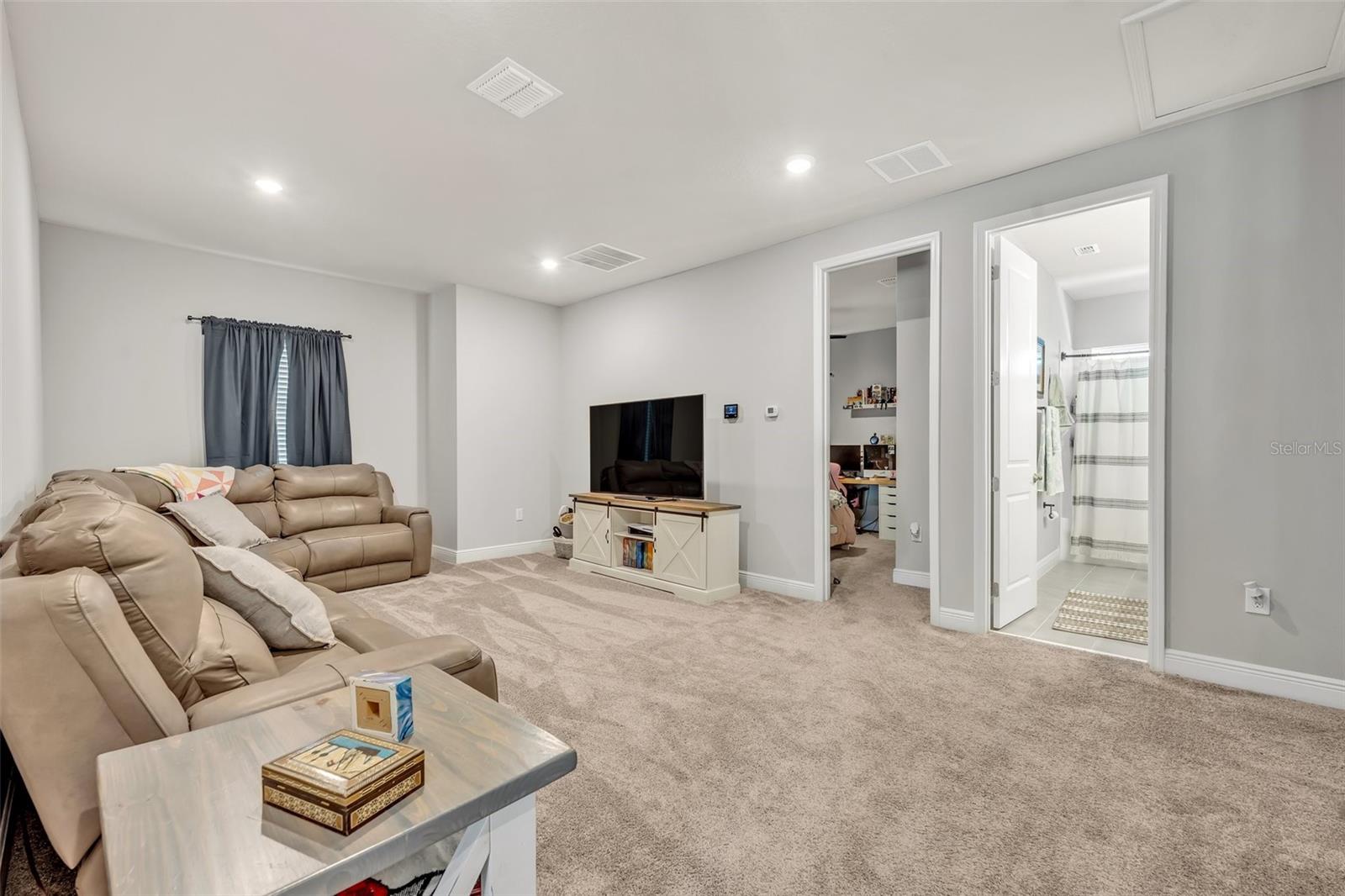 2298 RAVEN RIDGE RD, MINNEOLA, FL, 34715