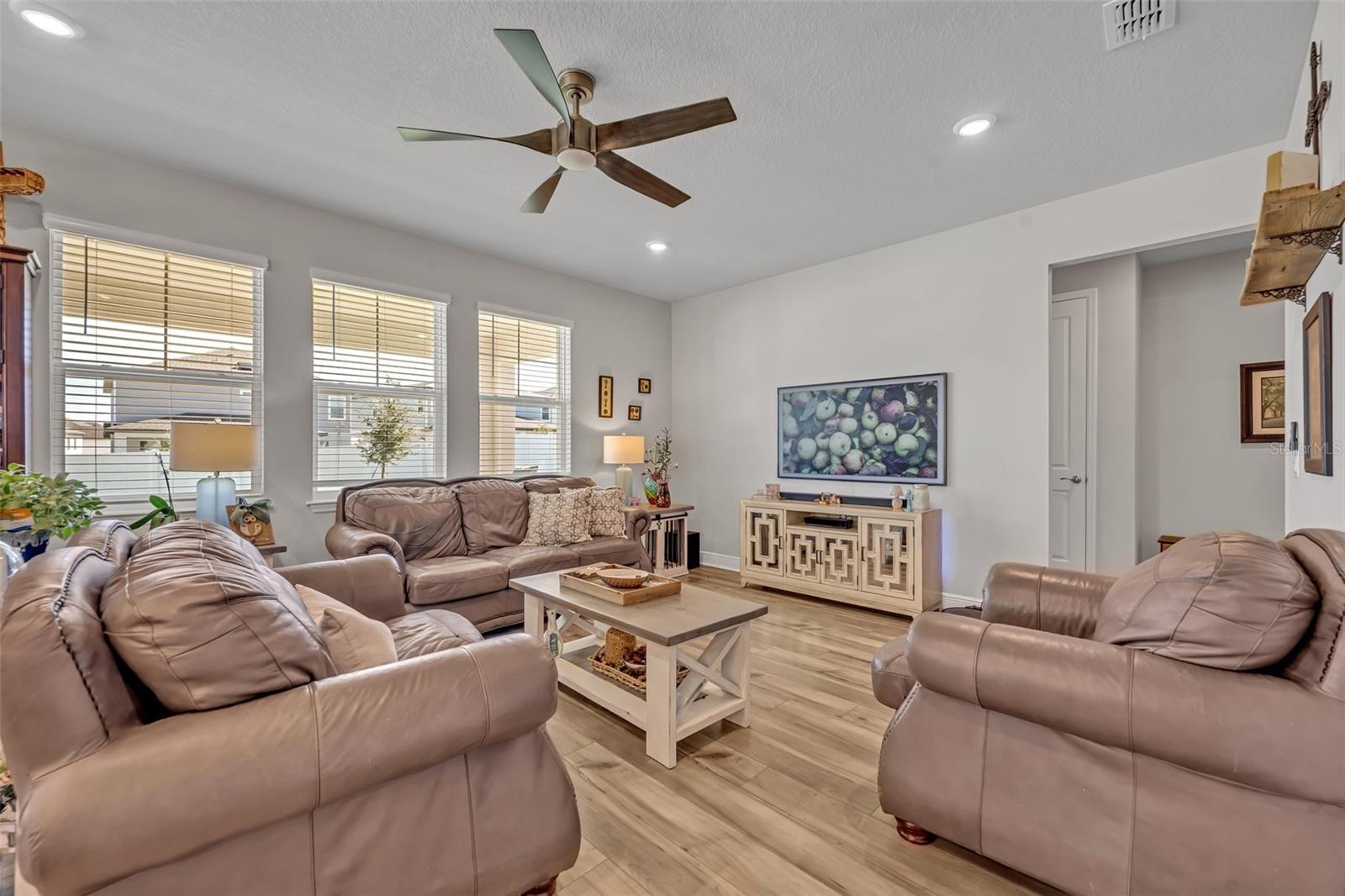 2298 RAVEN RIDGE RD, MINNEOLA, FL, 34715