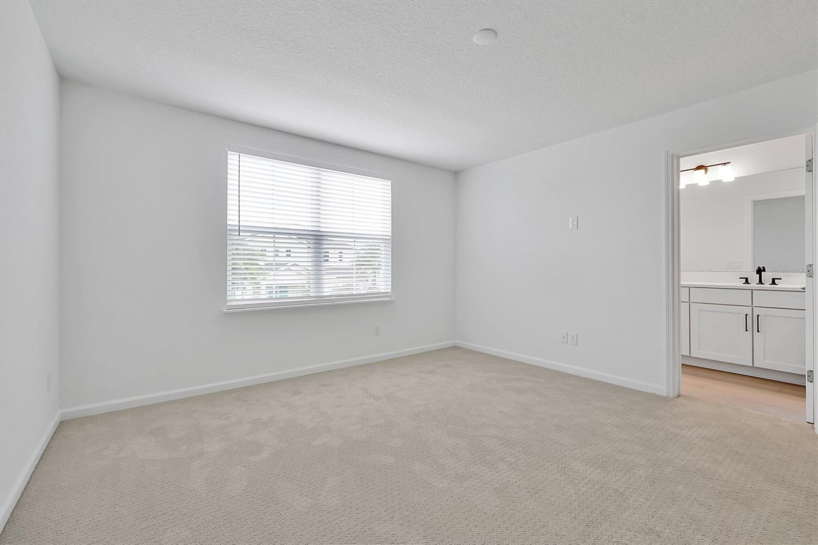 14015 LOCHEND WAY, WINTER GARDEN, FL, 34787