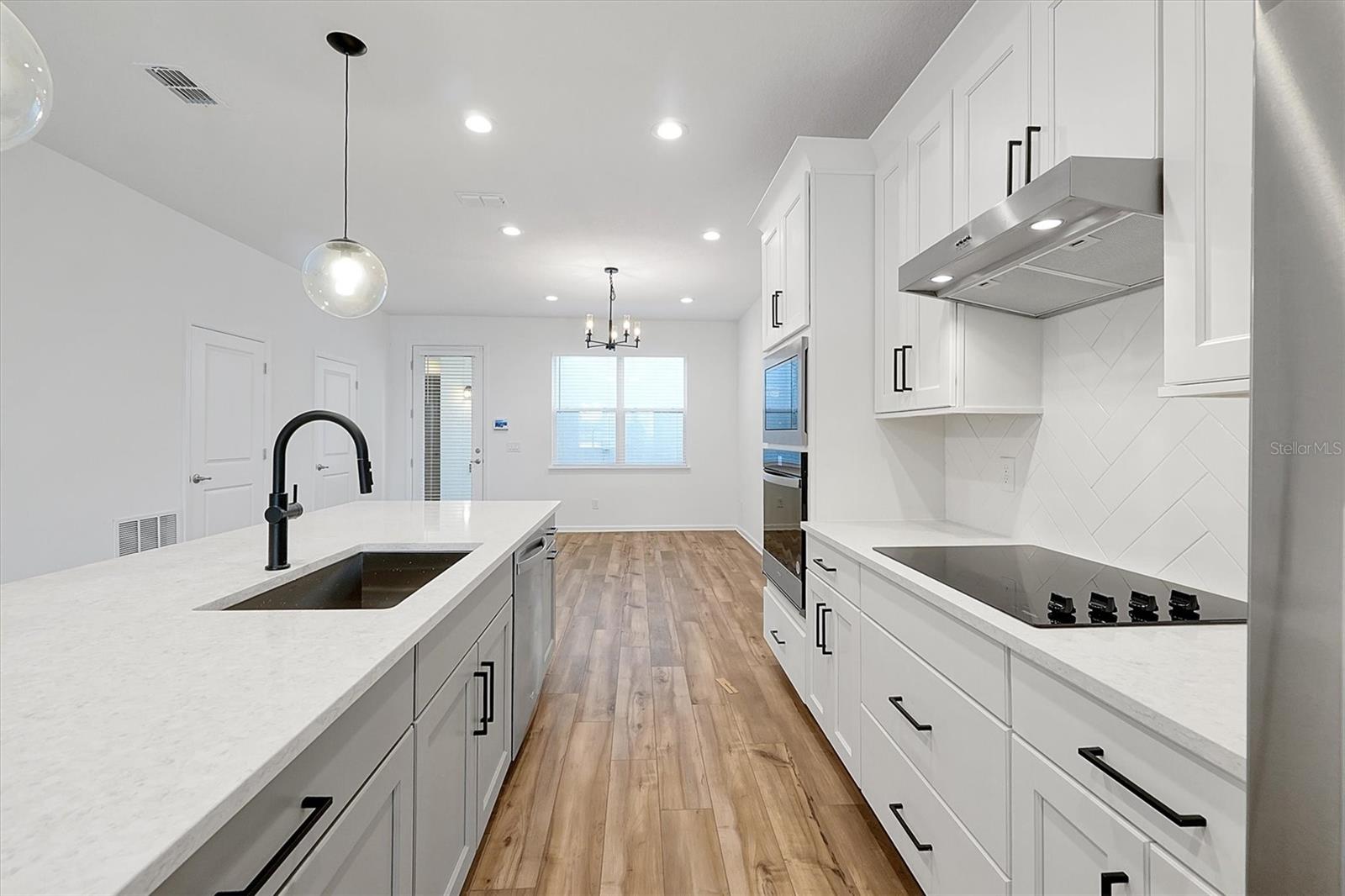 14015 LOCHEND WAY, WINTER GARDEN, FL, 34787