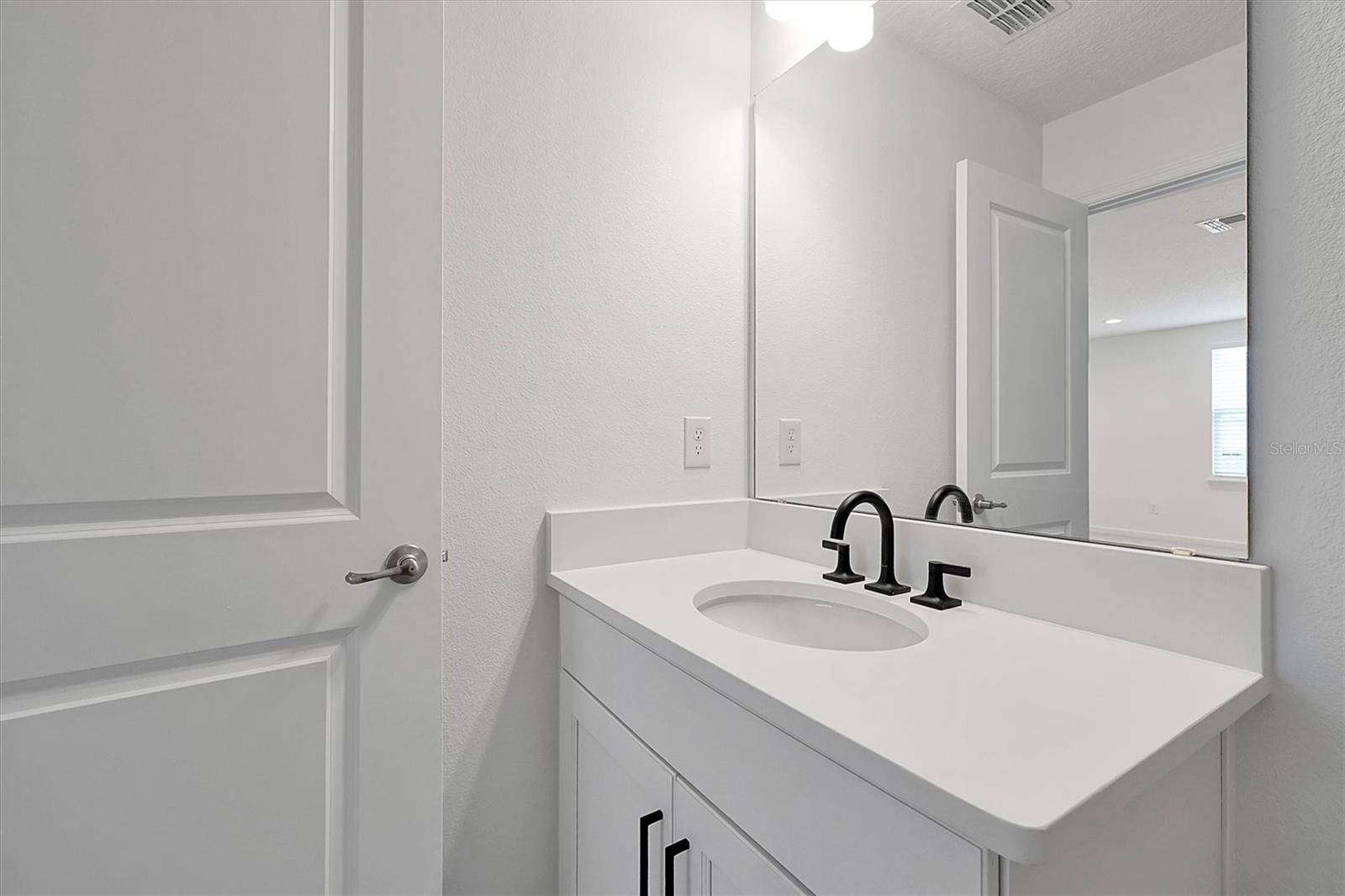 14015 LOCHEND WAY, WINTER GARDEN, FL, 34787