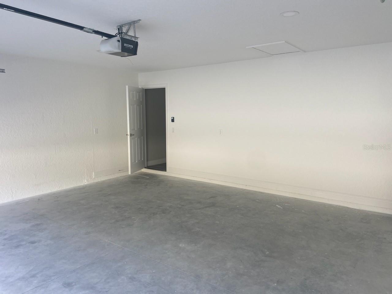 2422 W PINEGROVE DR, DUNNELLON, FL, 34434