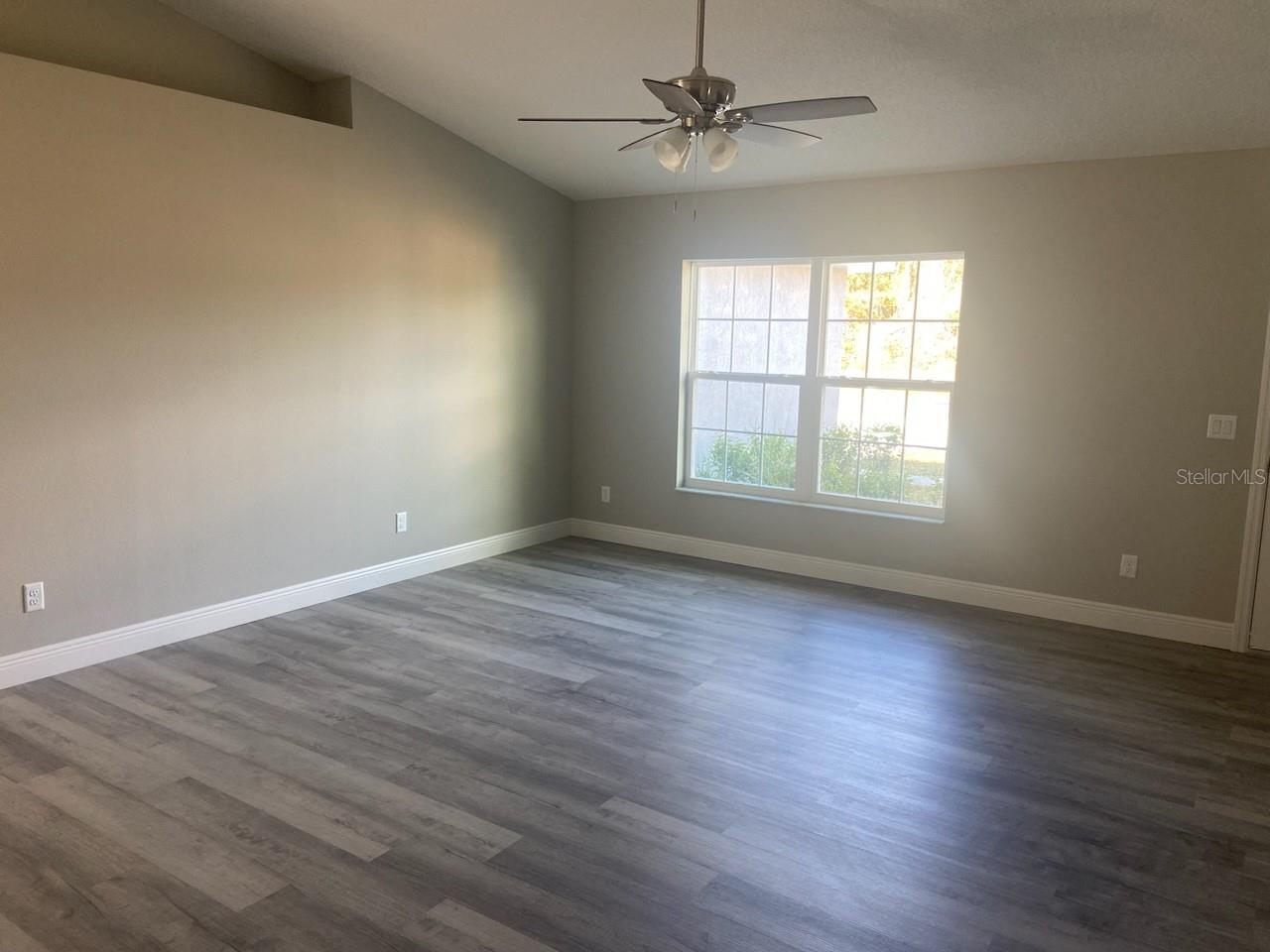 2422 W PINEGROVE DR, DUNNELLON, FL, 34434