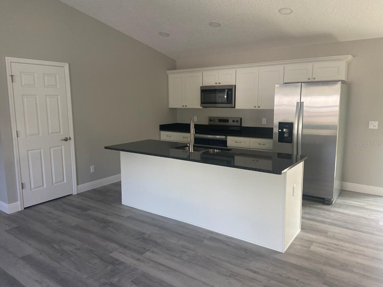 2422 W PINEGROVE DR, DUNNELLON, FL, 34434