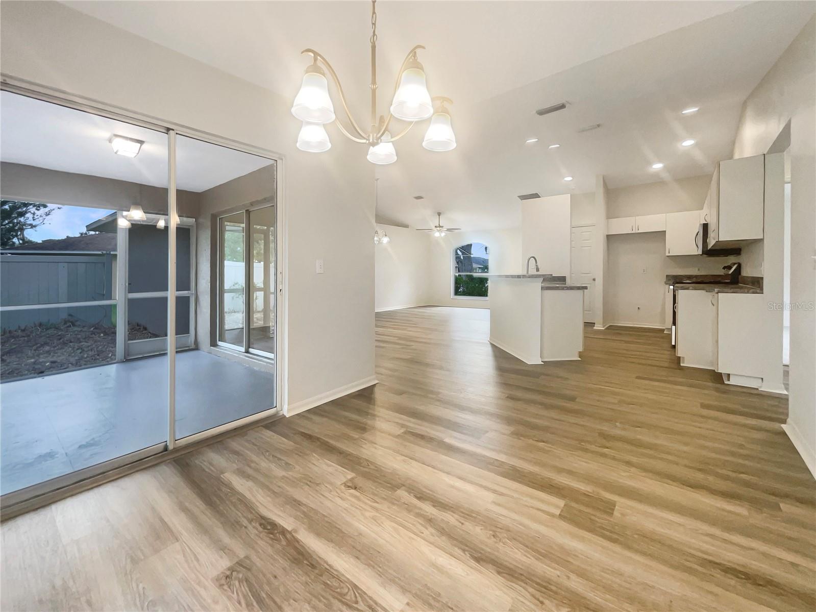 6631 68TH ST E, BRADENTON, FL, 34203