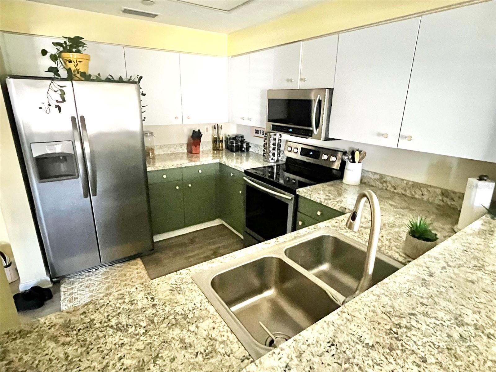 3731 SARASOTA SQUARE BLVD #101E, SARASOTA, FL, 34238