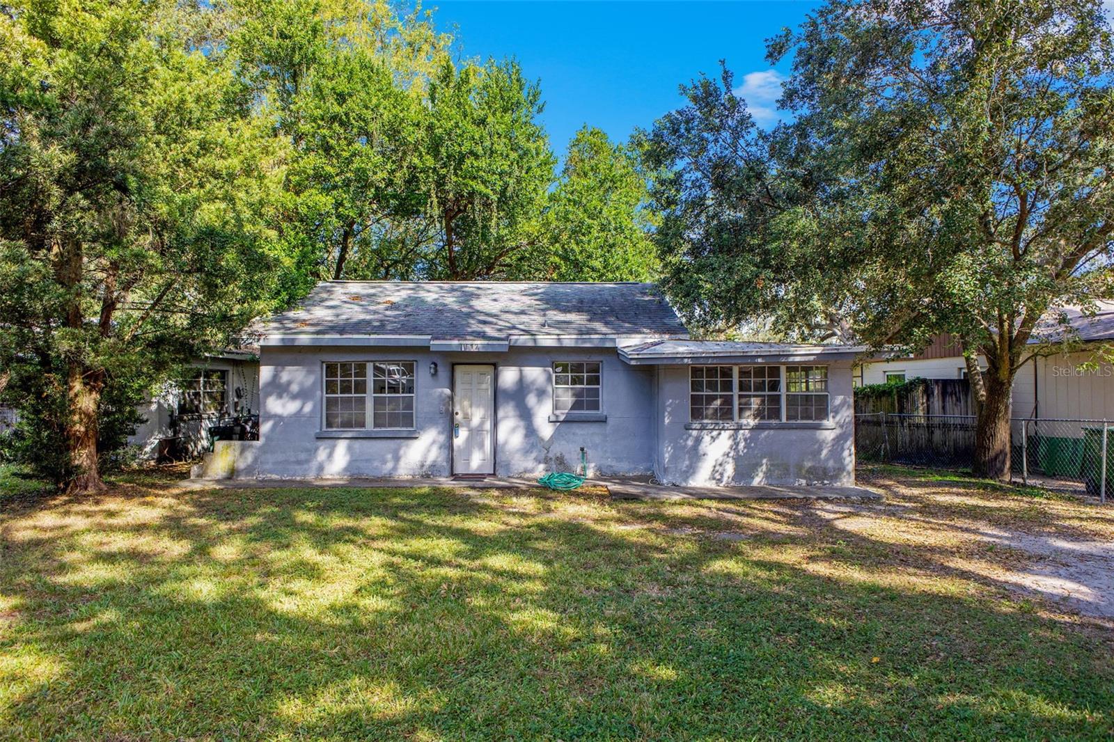 1512 HILLSIDE DR, TAMPA, FL, 33610