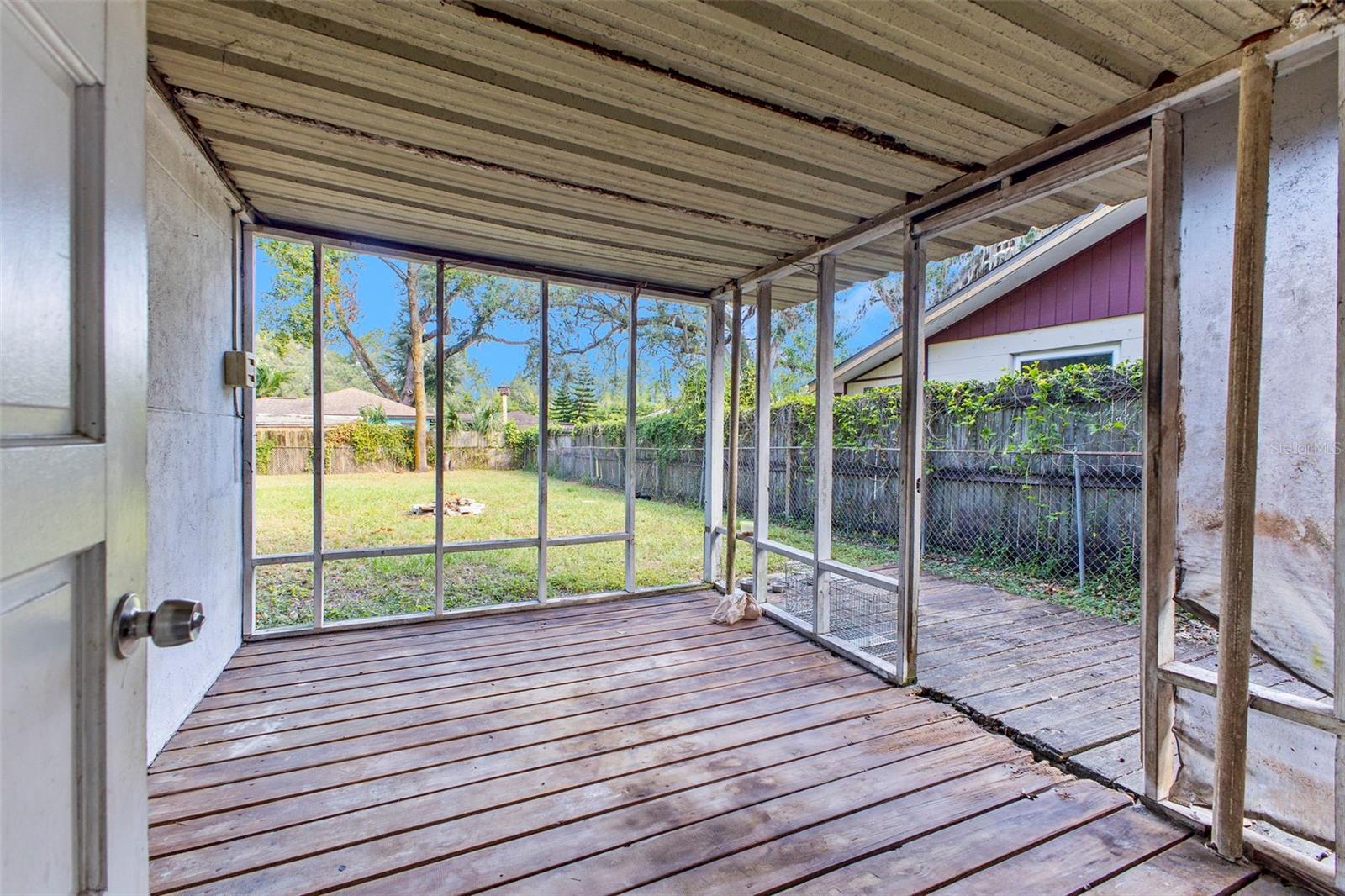 1512 HILLSIDE DR, TAMPA, FL, 33610