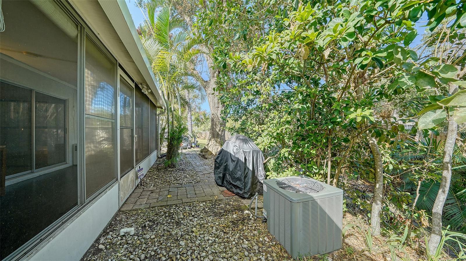 766 N JEFFERSON AVE #766, SARASOTA, FL, 34237