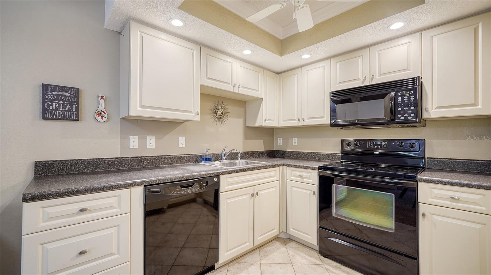 766 N JEFFERSON AVE #766, SARASOTA, FL, 34237