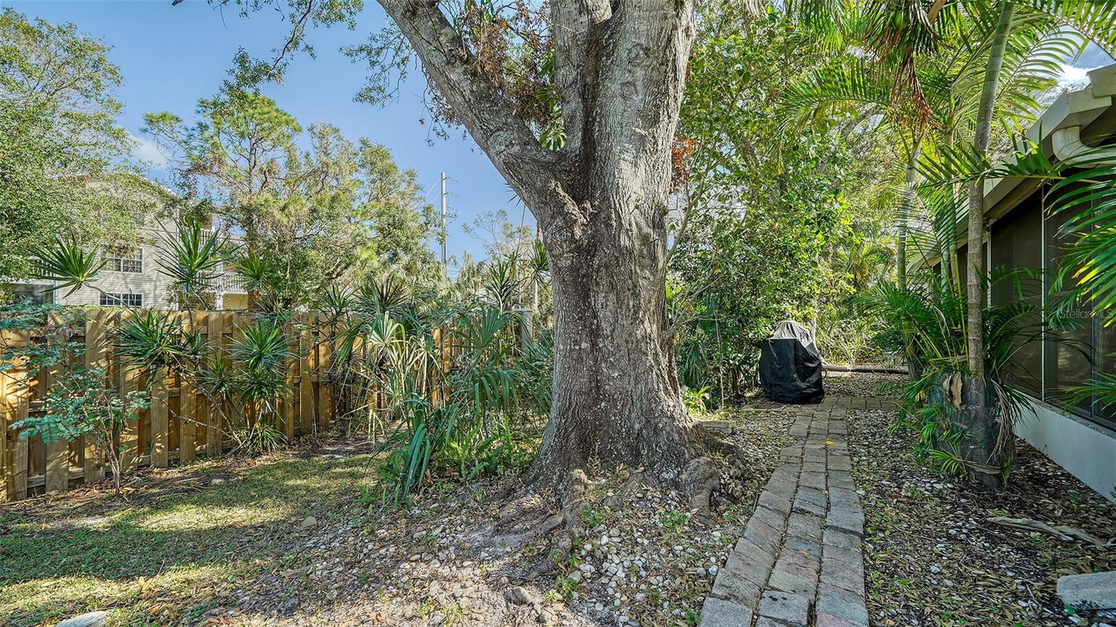 766 N JEFFERSON AVE #766, SARASOTA, FL, 34237