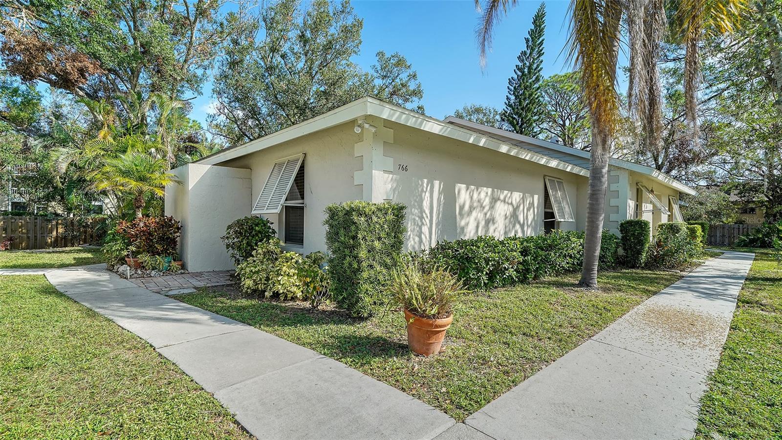 766 N JEFFERSON AVE #766, SARASOTA, FL, 34237