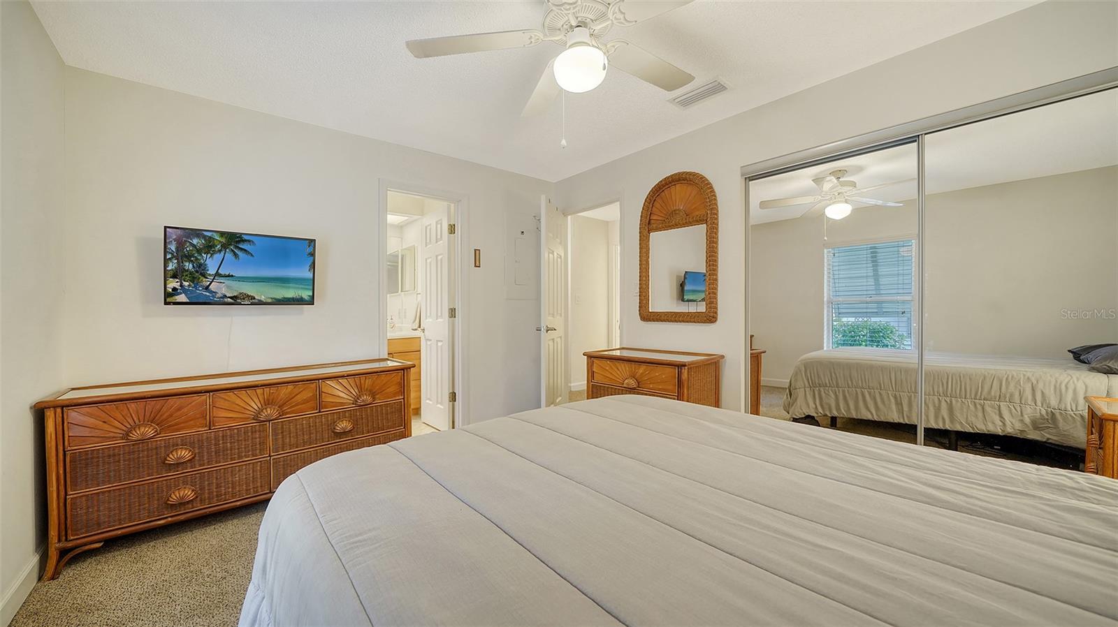 766 N JEFFERSON AVE #766, SARASOTA, FL, 34237