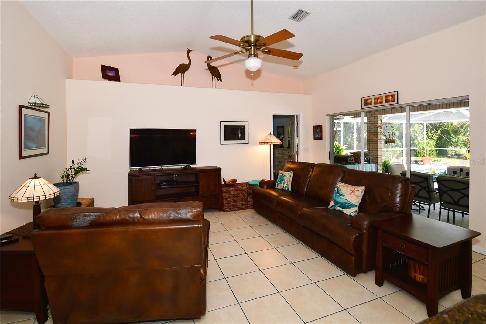 3204 STAGECOACH TRL, WIMAUMA, FL, 33598