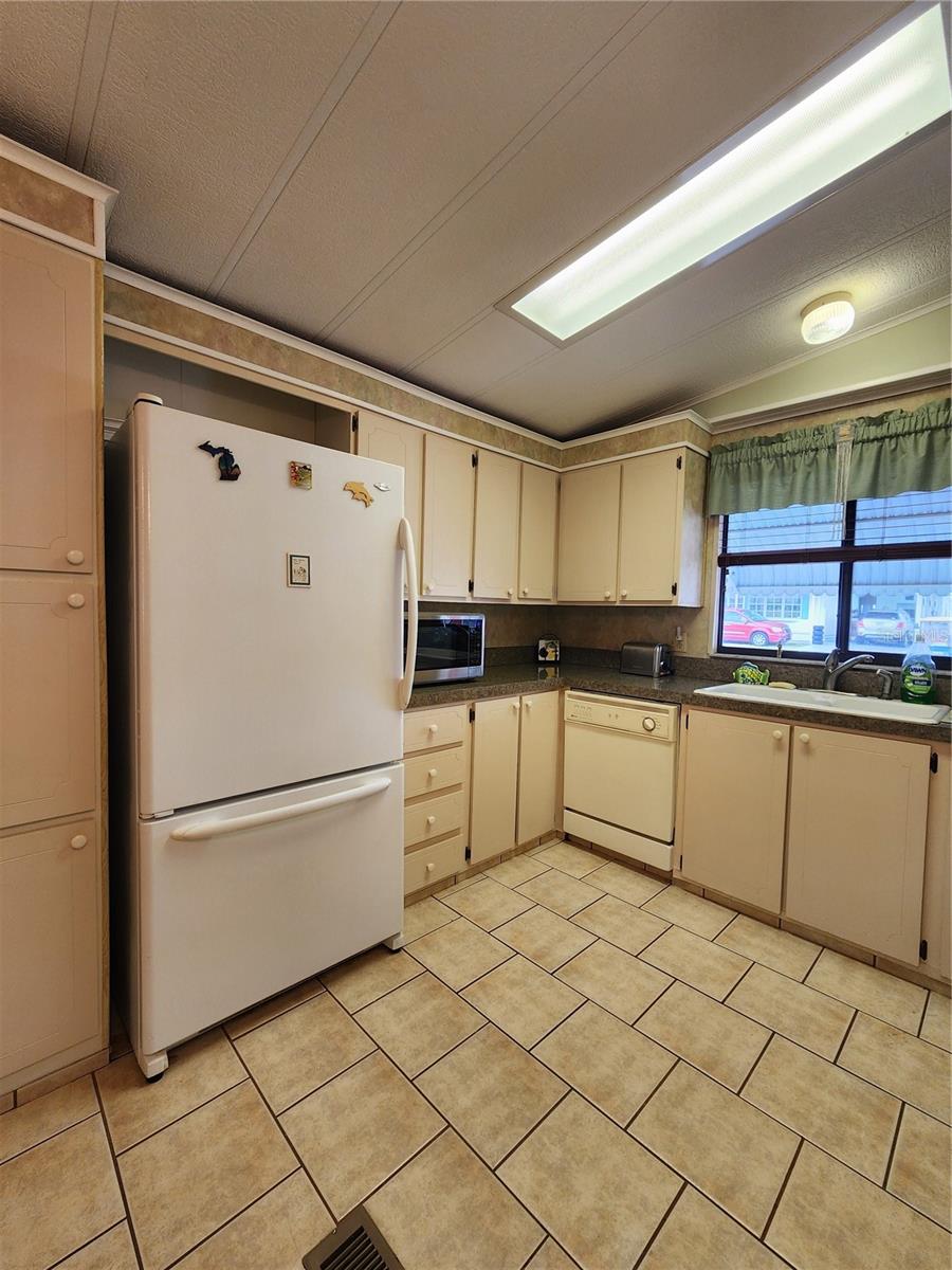 5550 CHEYENNE ST, ZEPHYRHILLS, FL, 33542