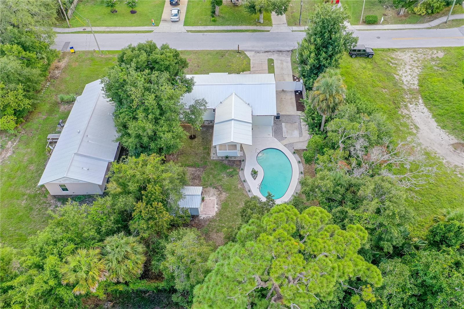 107 E OCEAN AVE, EDGEWATER, FL, 32132