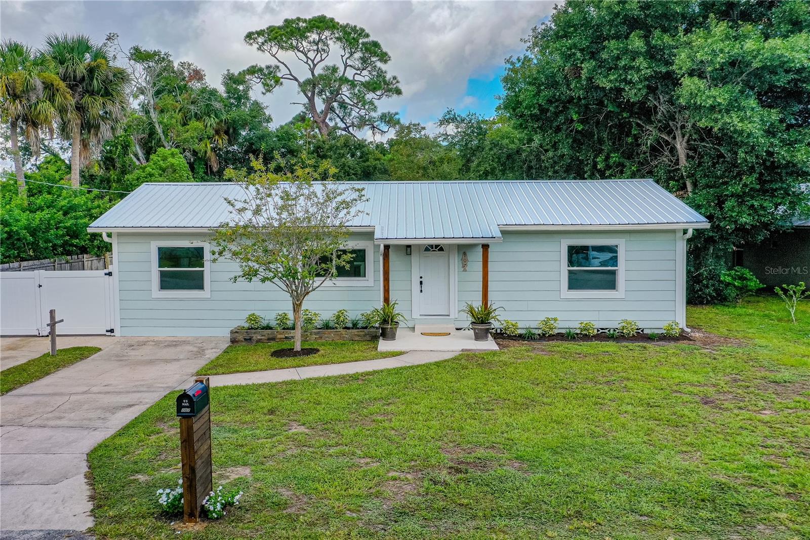 107 E OCEAN AVE, EDGEWATER, FL, 32132