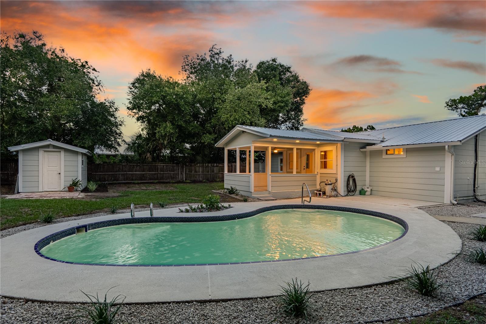 107 E OCEAN AVE, EDGEWATER, FL, 32132