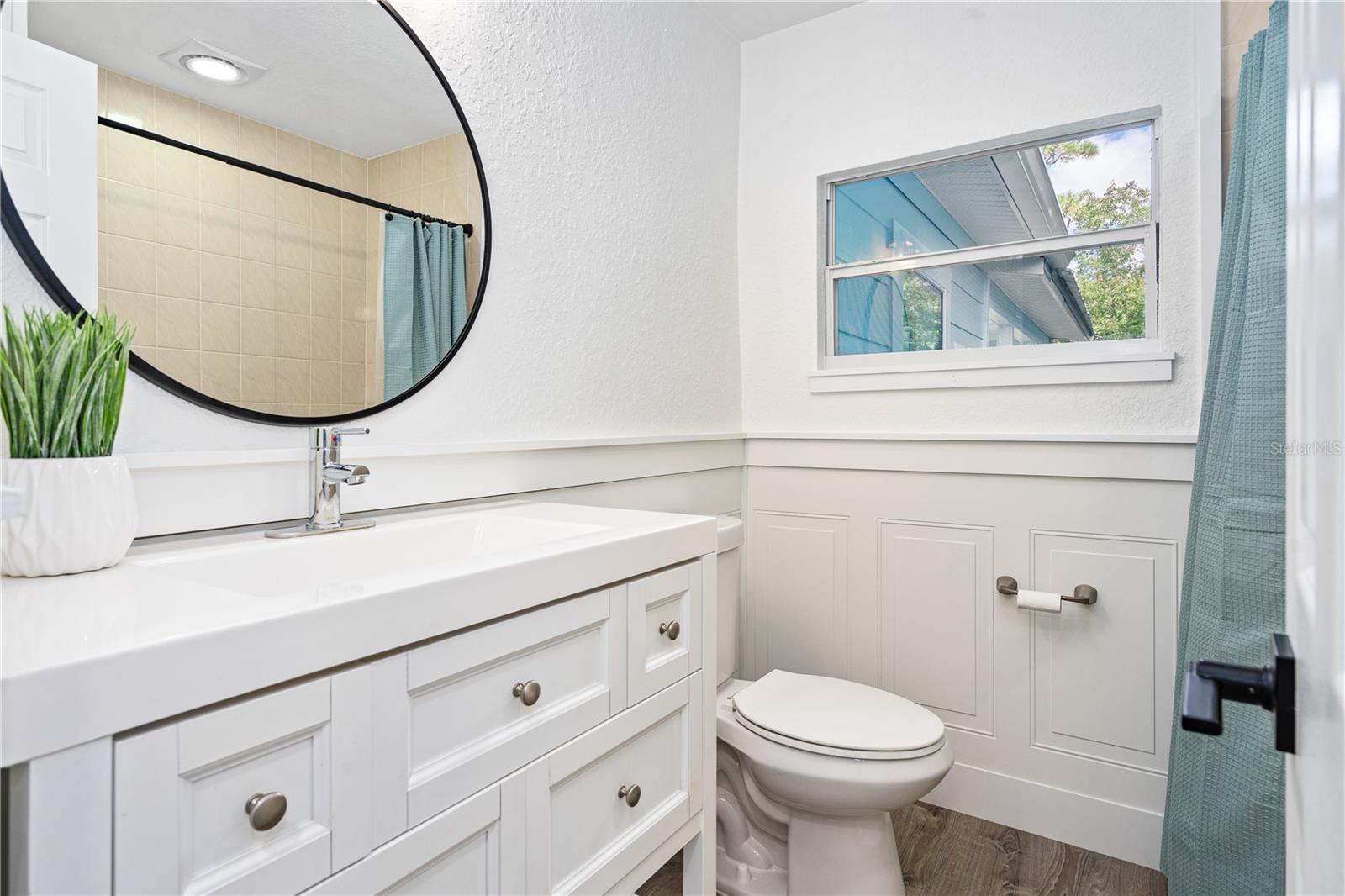107 E OCEAN AVE, EDGEWATER, FL, 32132