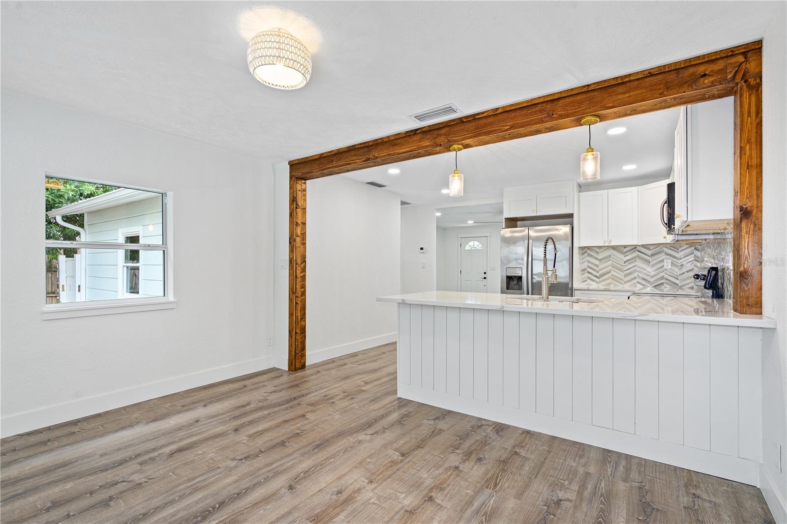 107 E OCEAN AVE, EDGEWATER, FL, 32132