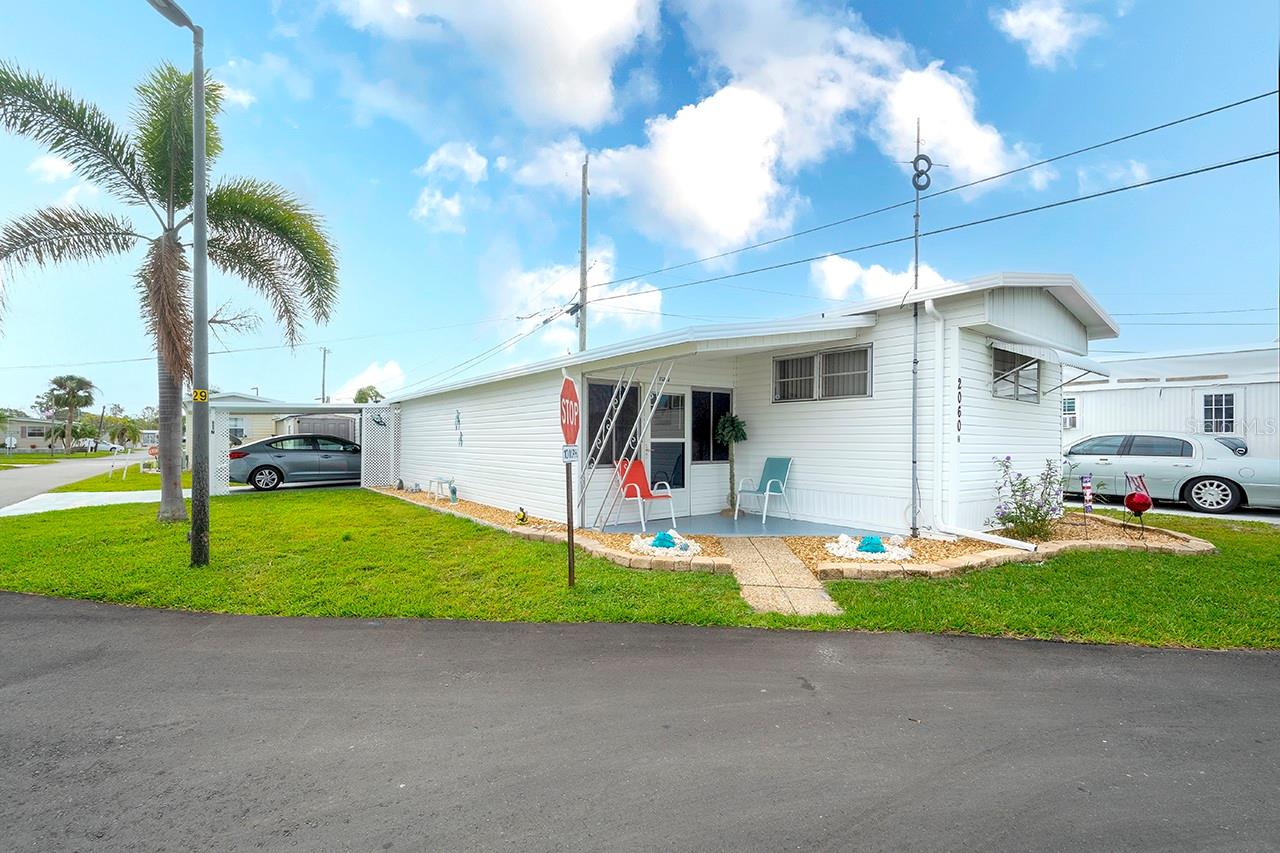 2060 N MOBILE ESTATES DR, SARASOTA, FL, 34231