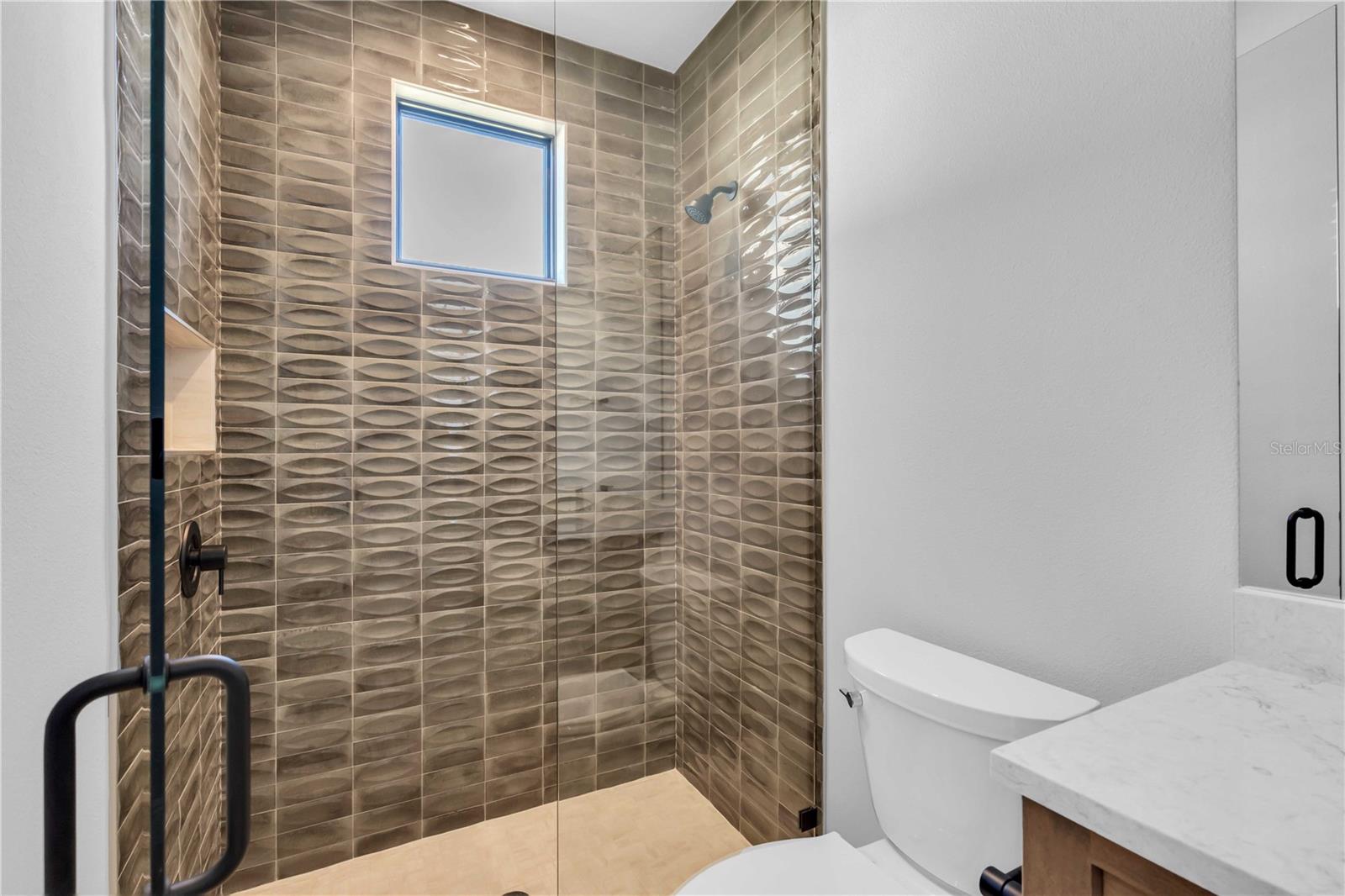 A4628078 Property Photo