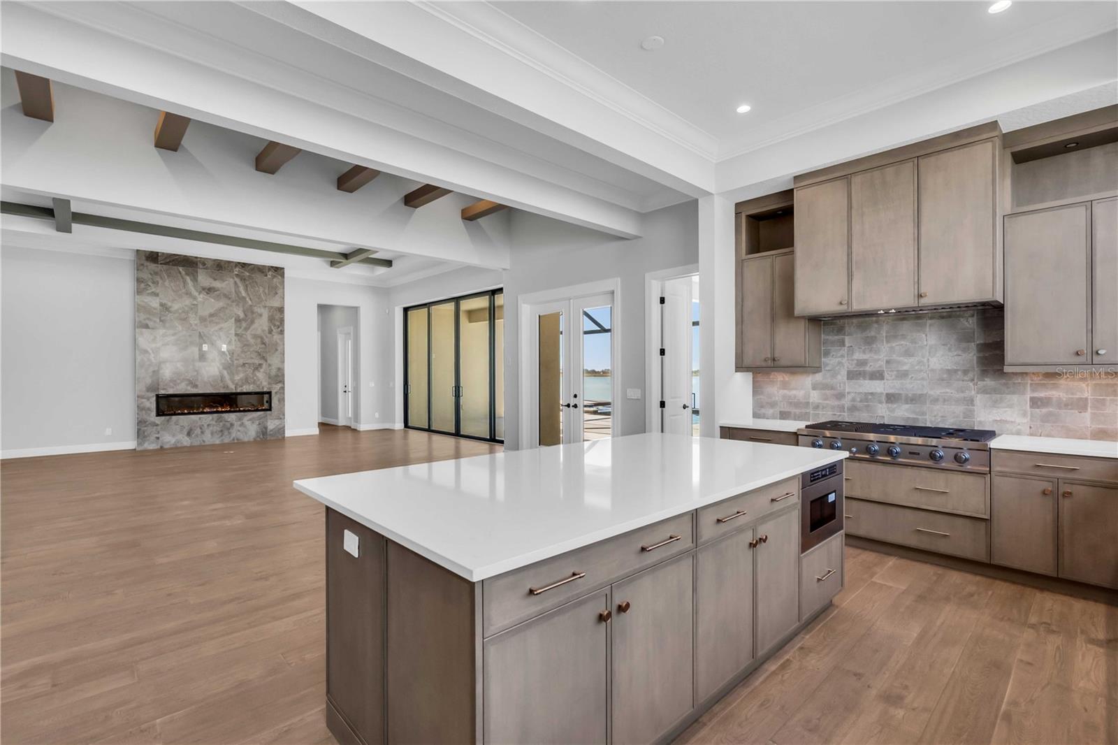 A4628078 Property Photo