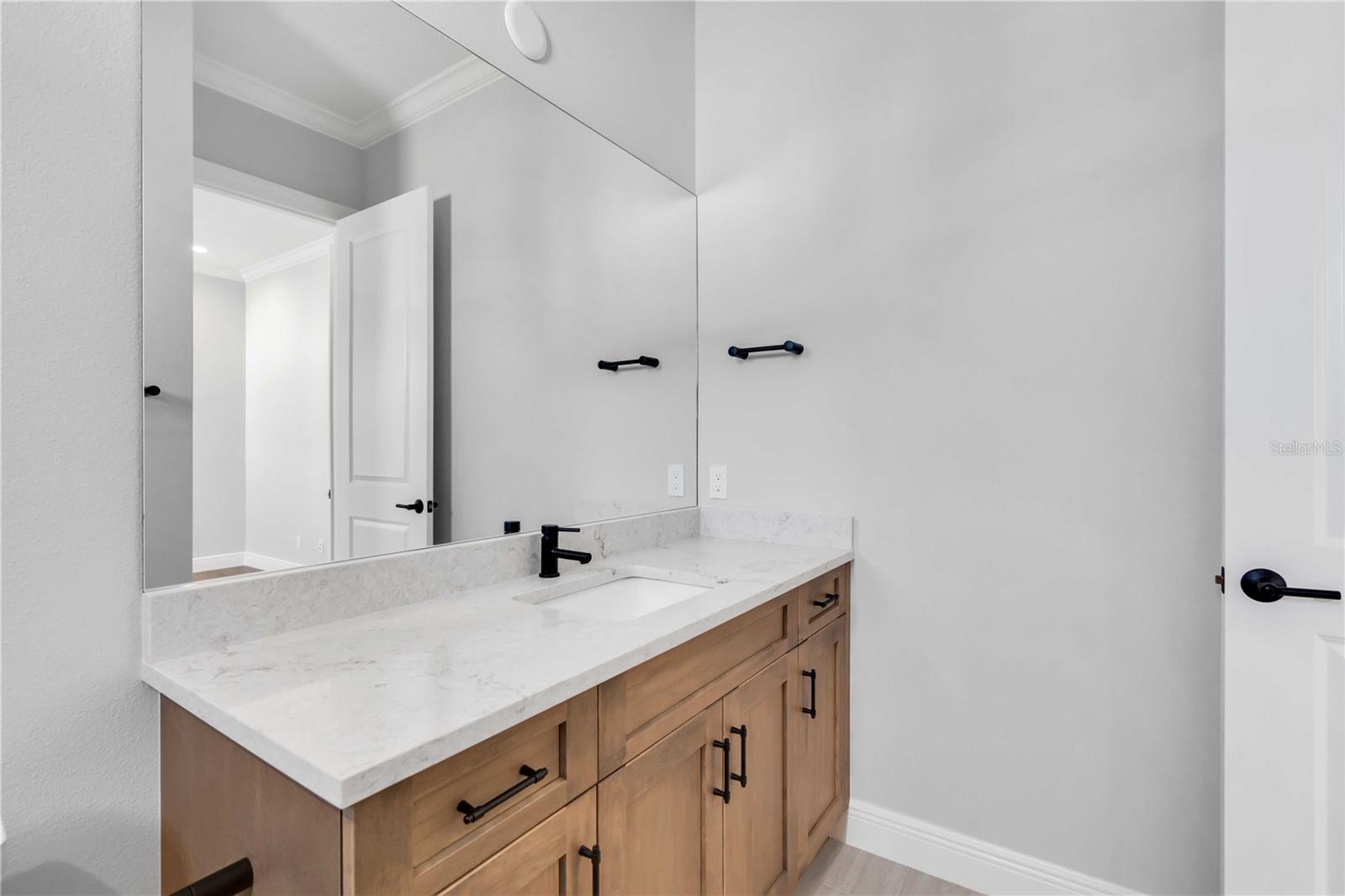 A4628078 Property Photo