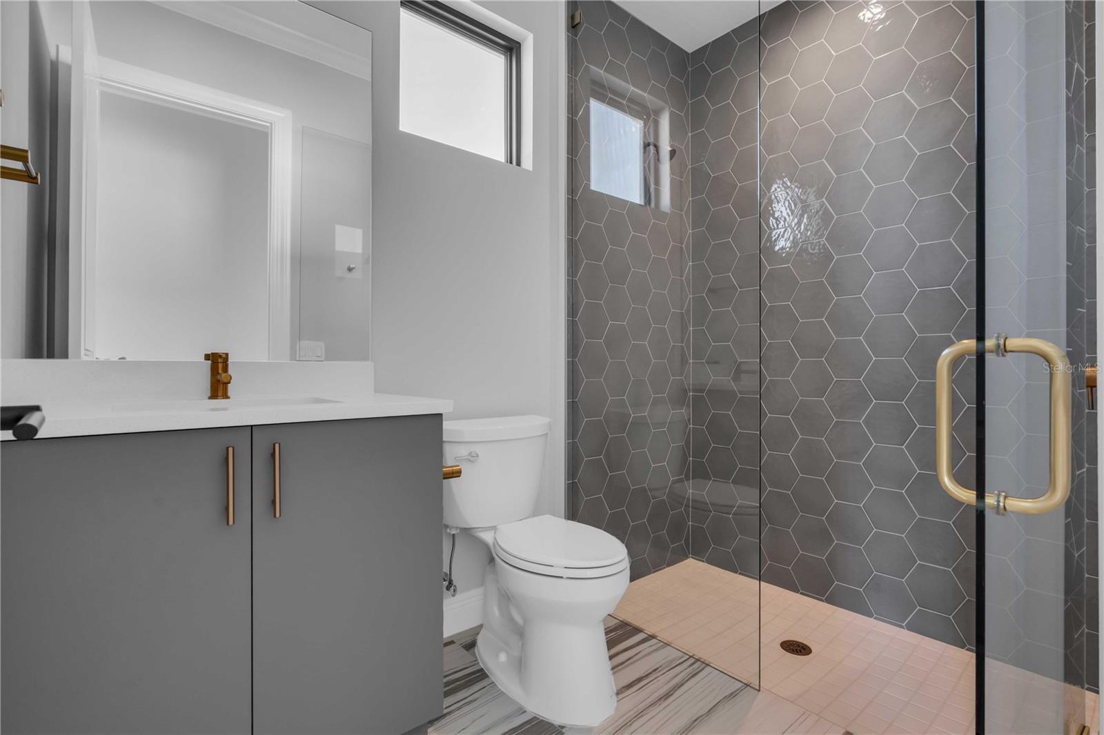 A4628078 Property Photo