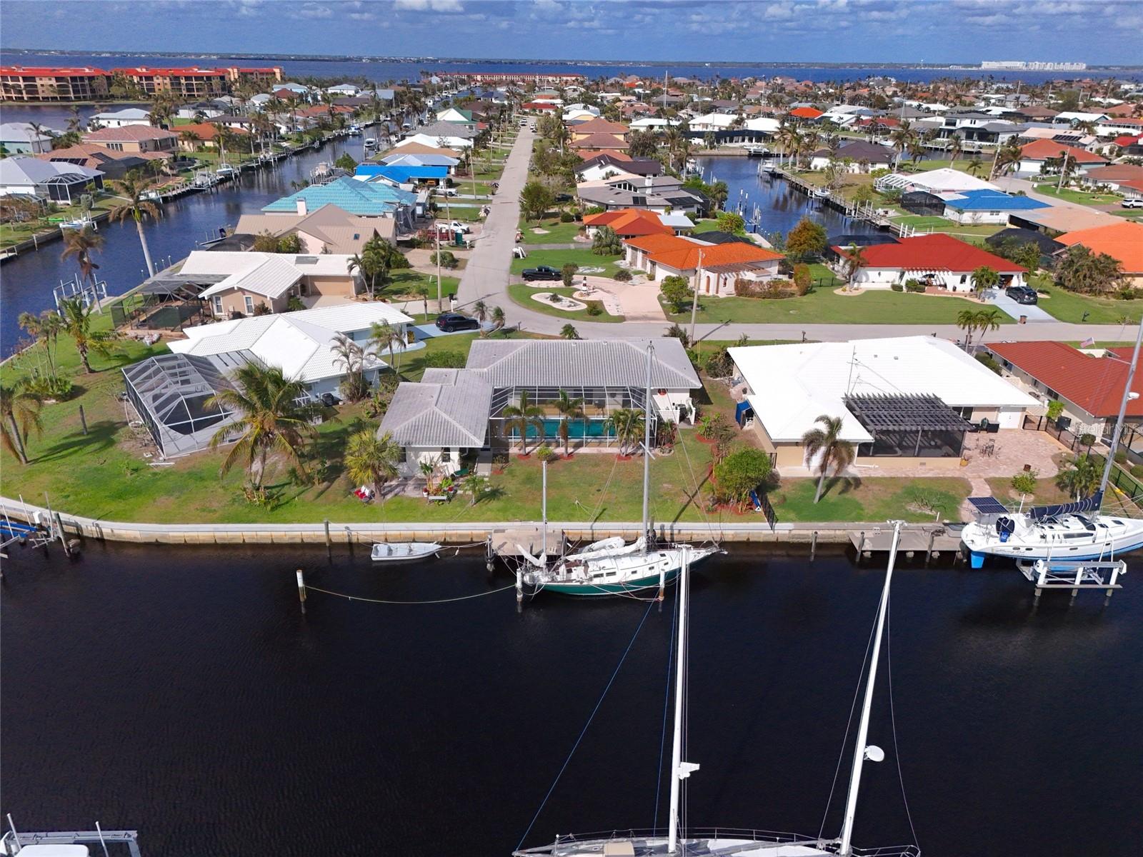 2807 CORAL WAY, PUNTA GORDA, FL, 33950