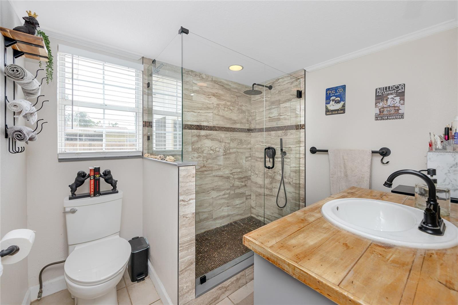 11624 PINEDALE AVE, SEMINOLE, FL, 33772