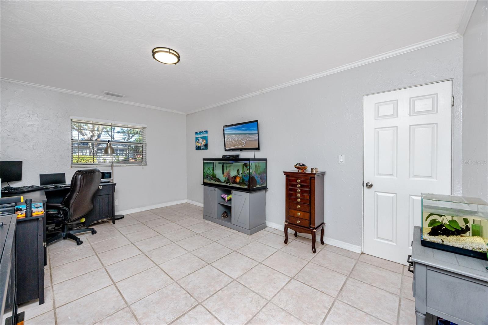 11624 PINEDALE AVE, SEMINOLE, FL, 33772